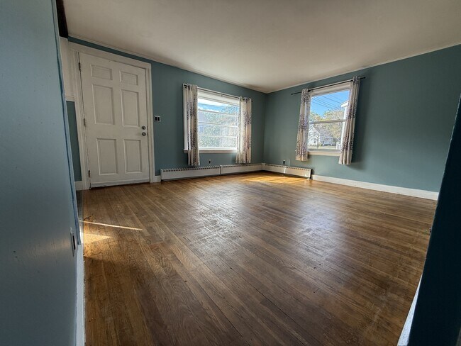 Foto del edificio - 66 Memory Ln