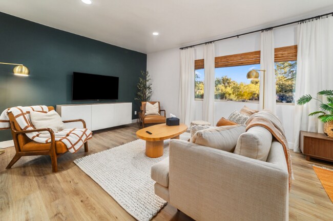 Foto del edificio - 11205 E Chuckwagon Cir