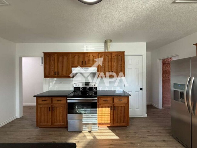 Foto del edificio - 302 Bonair Dr