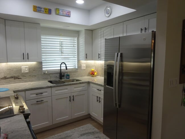 Foto del edificio - 2864 Crosley Dr E