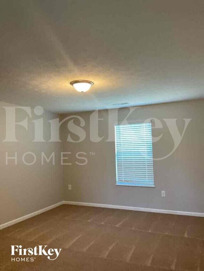 Foto del edificio - 5602 Tarboro Pl