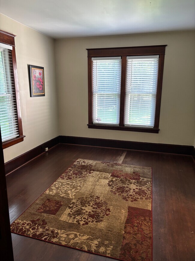 Foto del edificio - 57077 Grand River Ave
