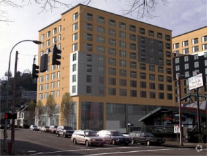 Building Photo - The Broadway