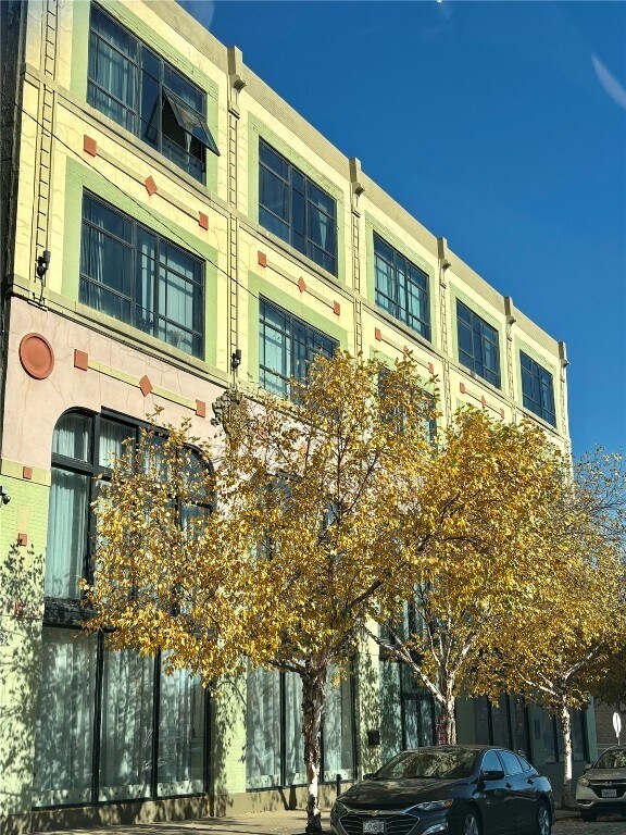 Foto principal - 2201 Locust St