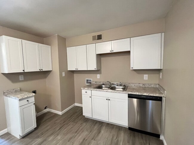 Photo - Okolona Home