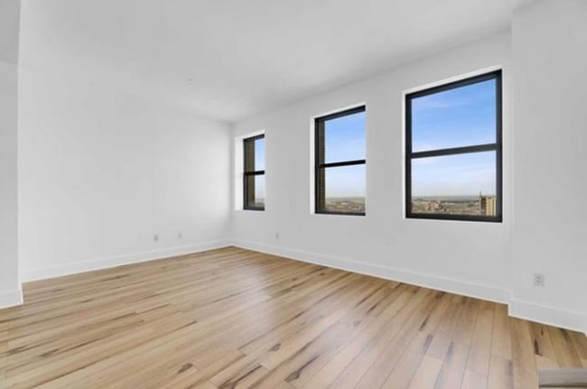 Building Photo - 4 Beacon Way