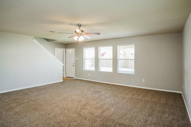 Building Photo - 3135 Thicket Path Way