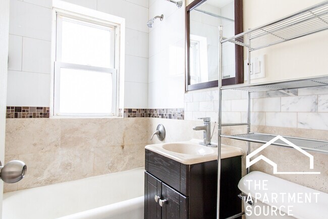 Foto del edificio - 4024 N Ashland Ave