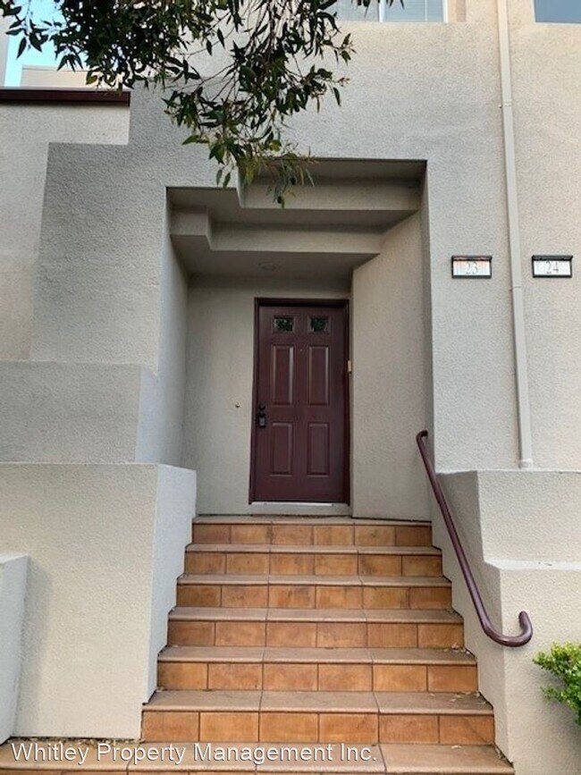 Building Photo - 2 br, 2 bath House - 23 East Court Lane