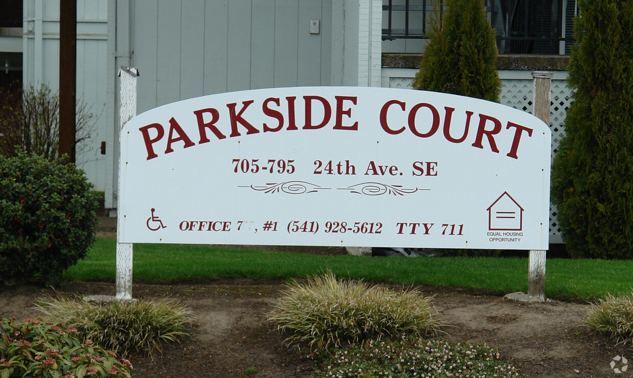 Foto del edificio - Parkside Court