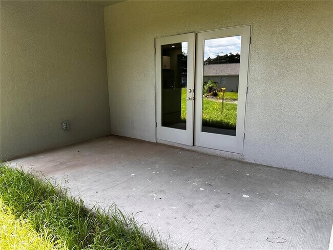 Building Photo - 10805 Juliann Rd