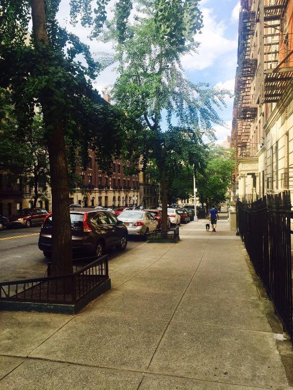 Foto del edificio - 180 Claremont Ave