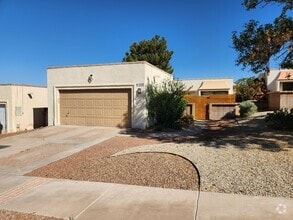 Building Photo - 2139 Sagecrest Ave
