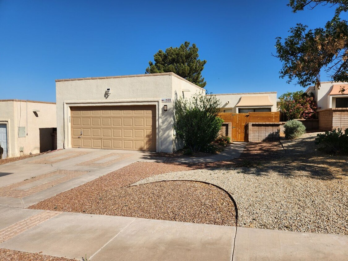 Foto principal - 2139 Sagecrest Ave