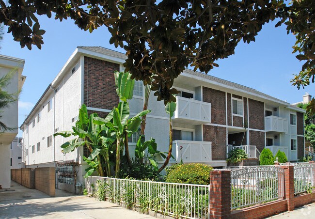 Foto del edificio - 3725 S Canfield Ave