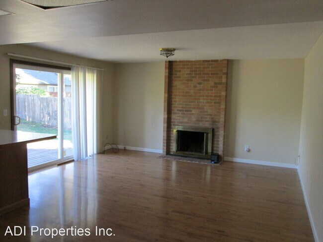 Foto del edificio - 4 br, 2 bath House - 3940 NW 171st Place