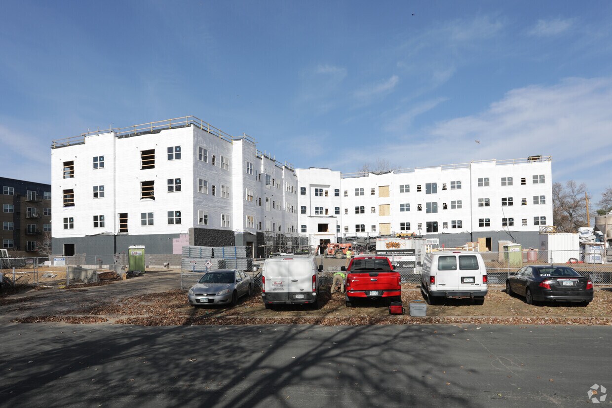 Arris Blaine Apartments 9460 Ulysses St NE Minneapolis, MN