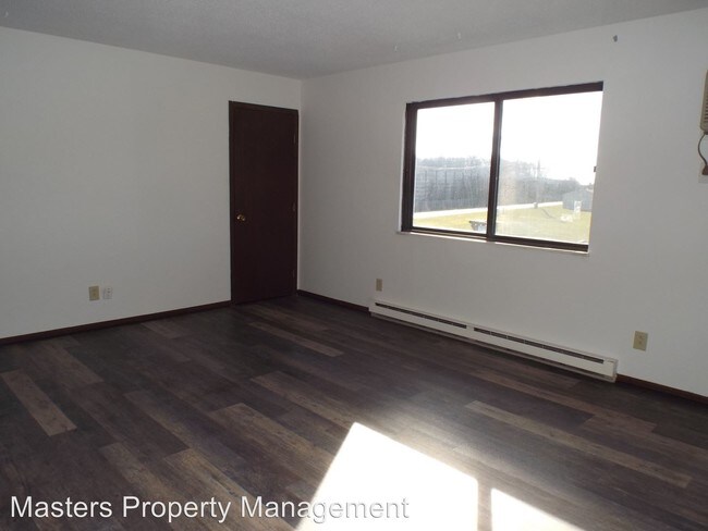 Foto del edificio - 28181 Simmons Rd