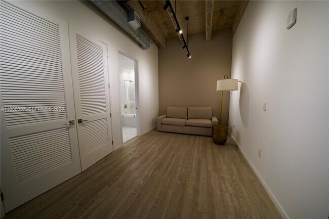 Foto del edificio - 7920 NE 2nd Ave