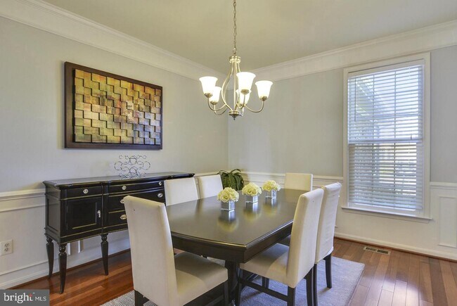 Foto del edificio - 42977 Thornblade Cir