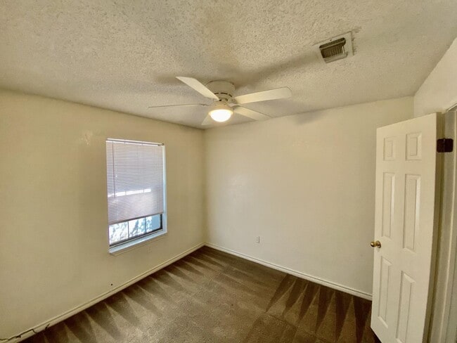 Building Photo - 3BD/2BA In Copperas Cove