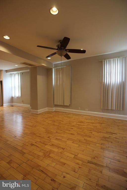 Foto del edificio - 3300 Piedmont Ave