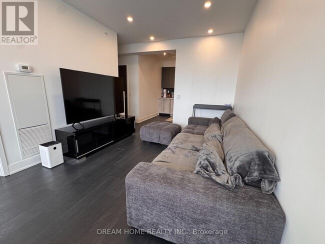 Photo du bâtiment - 2908 Hwy 7