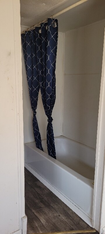 Foto del edificio - 205-437Holt Holt Ave