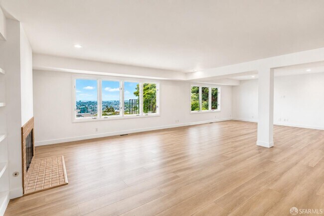Foto del edificio - 67 Grand View Ave