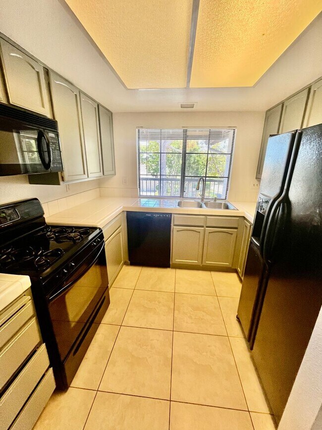 Foto del edificio - 3516 Seahorn Cir