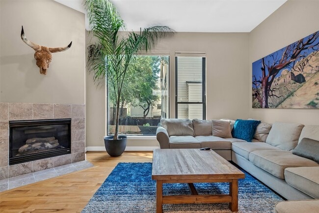 Photo - 2413 Ralph St House