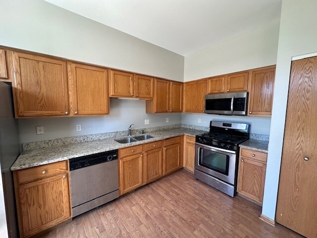 Foto del edificio - 21425 Frost Ct