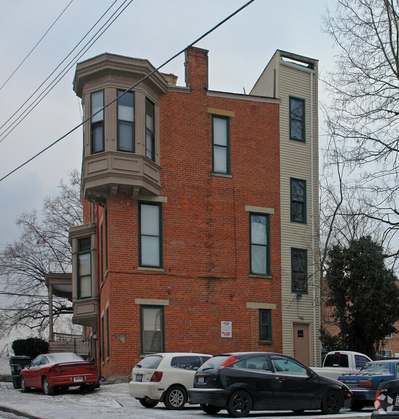 Foto del edificio - 2423 Ohio Ave