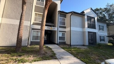 Building Photo - 7523 Seurat St