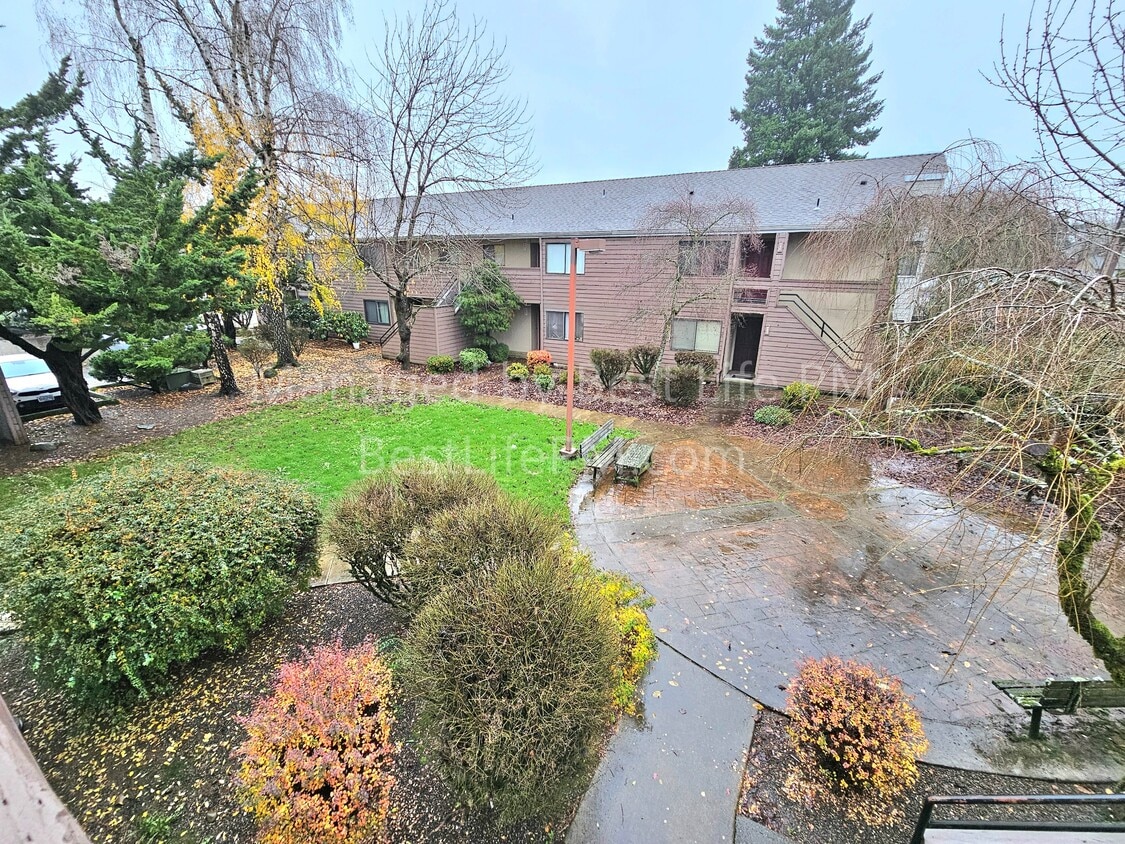 Photo - 603 SE 148th Ave (Portland, OR)