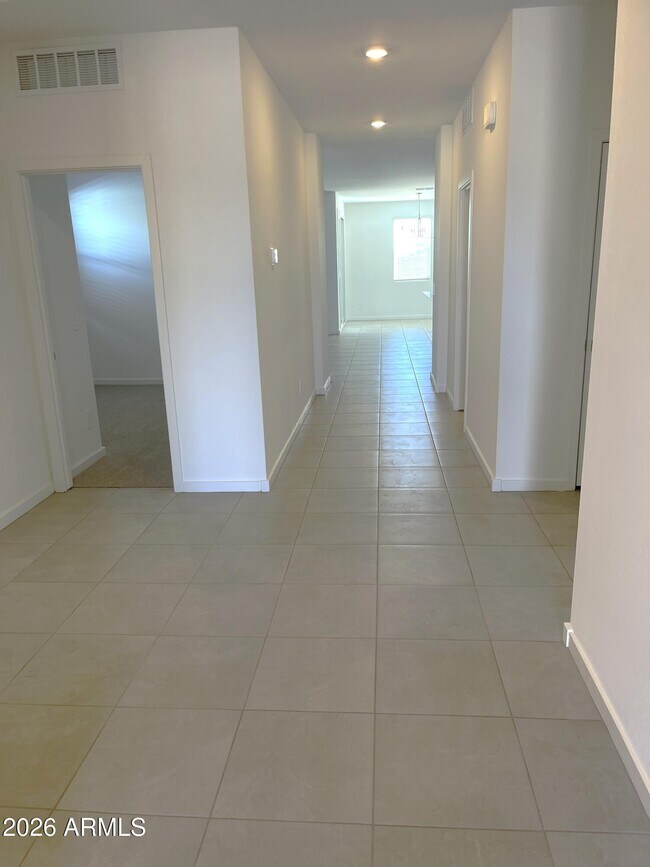 Foto del edificio - 7489 E Cozy Cottage Ln