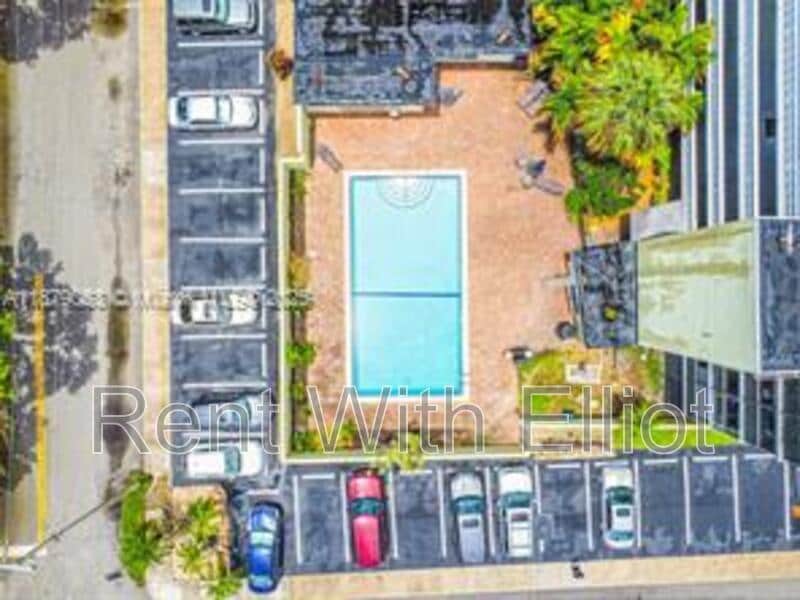 Foto principal - 1425 Arthur St