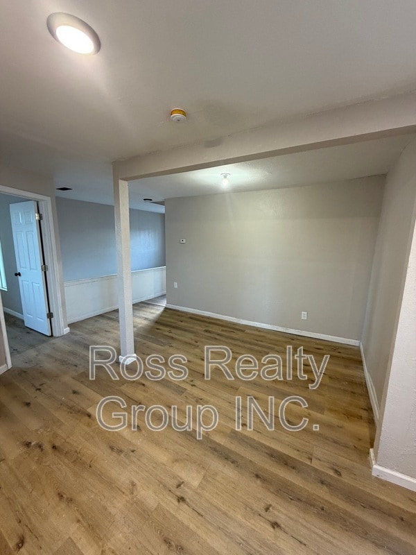 Foto del edificio - 1441 N Erie St