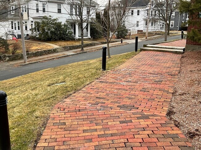 Foto del edificio - 52 Sanborn St