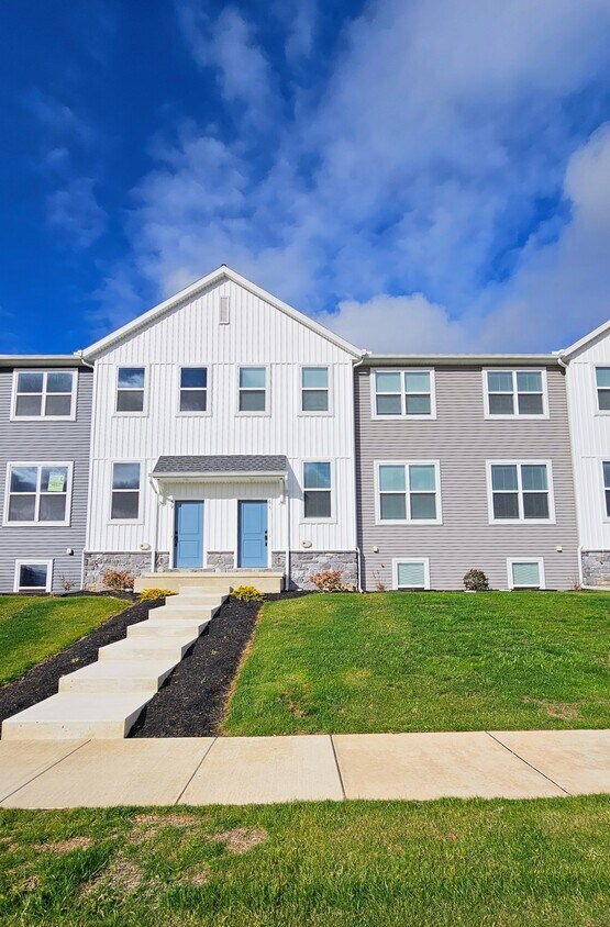 Foto principal - 61 N Conifer Dr