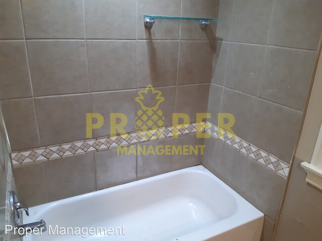 Foto del edificio - 3 br, 1.5 bath House - 31 W Hillcrest Ave