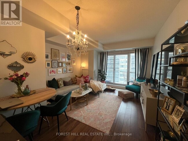 Photo du bâtiment - 83 Redpath Ave