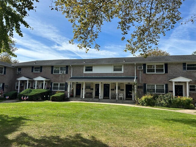 Foto del edificio - 82-34 Langdale St