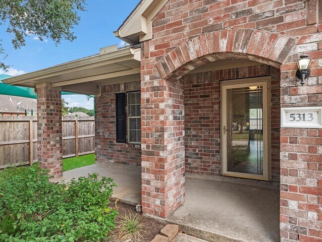 Building Photo - 5313 Caprock Dr