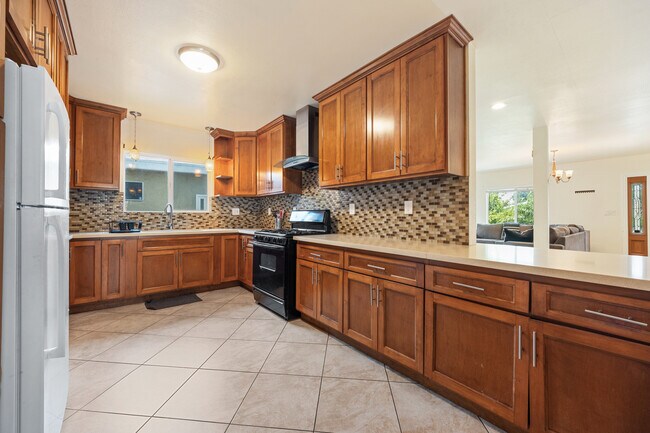 Foto del edificio - 8400 Grape St