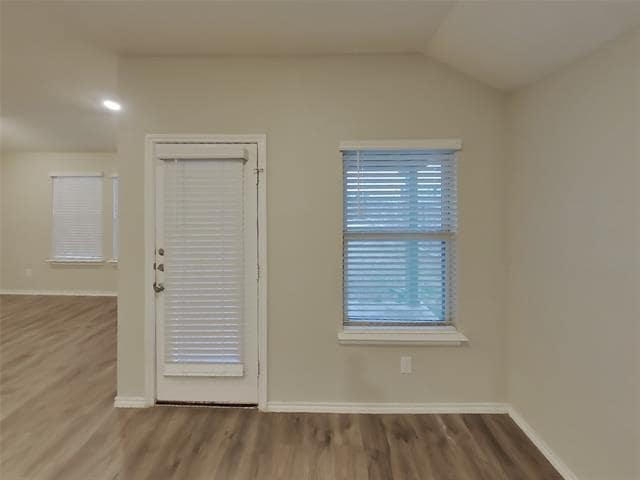 Building Photo - 1904 Strongbark Dr