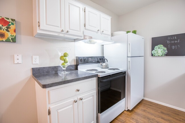 Building Photo - Timberlea Village