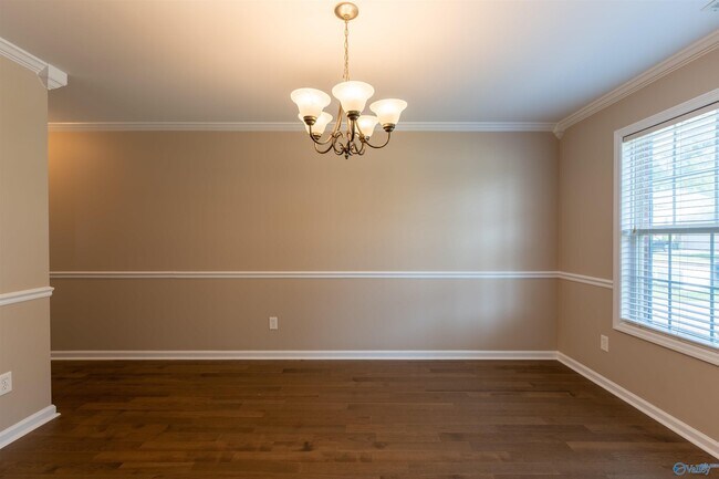 Building Photo - 109 Harness Dr