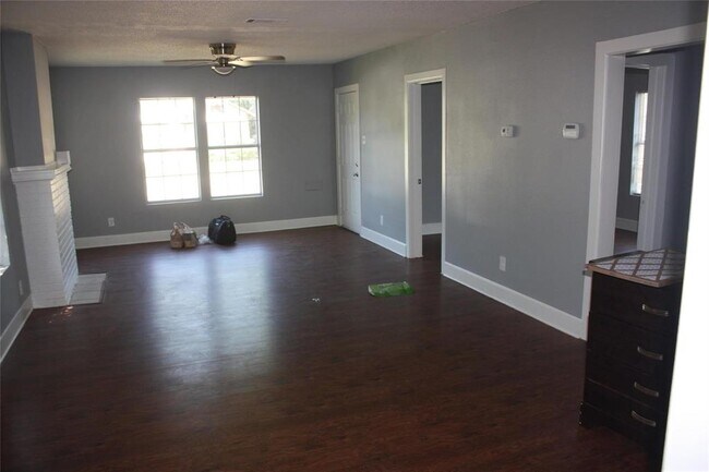 Foto del edificio - 3815 Wilder St