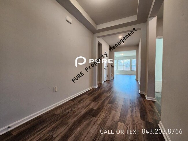 Building Photo - 108 Marinella Dr